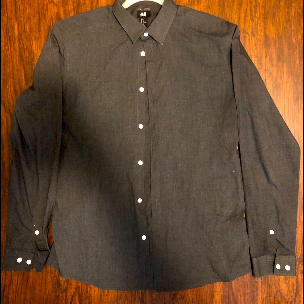 LARGE H&M BUTTON DOWN
